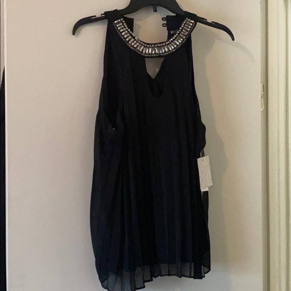 Black elegant tank top